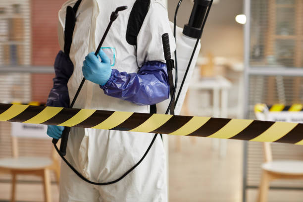 Professional Biohazard technician working in Payson, IL